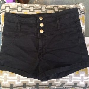 Refuge Hi-waist shortie